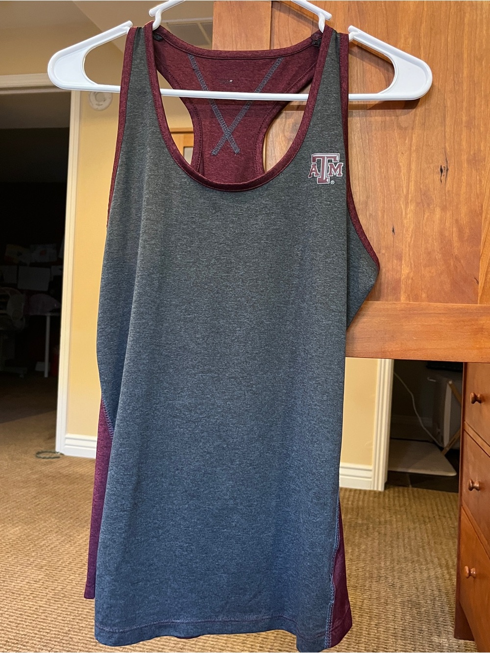 ❤️🩶Texas A&M Gray & Maroon Racerback Tank Top. Women’s M. EUC!🩶❤️